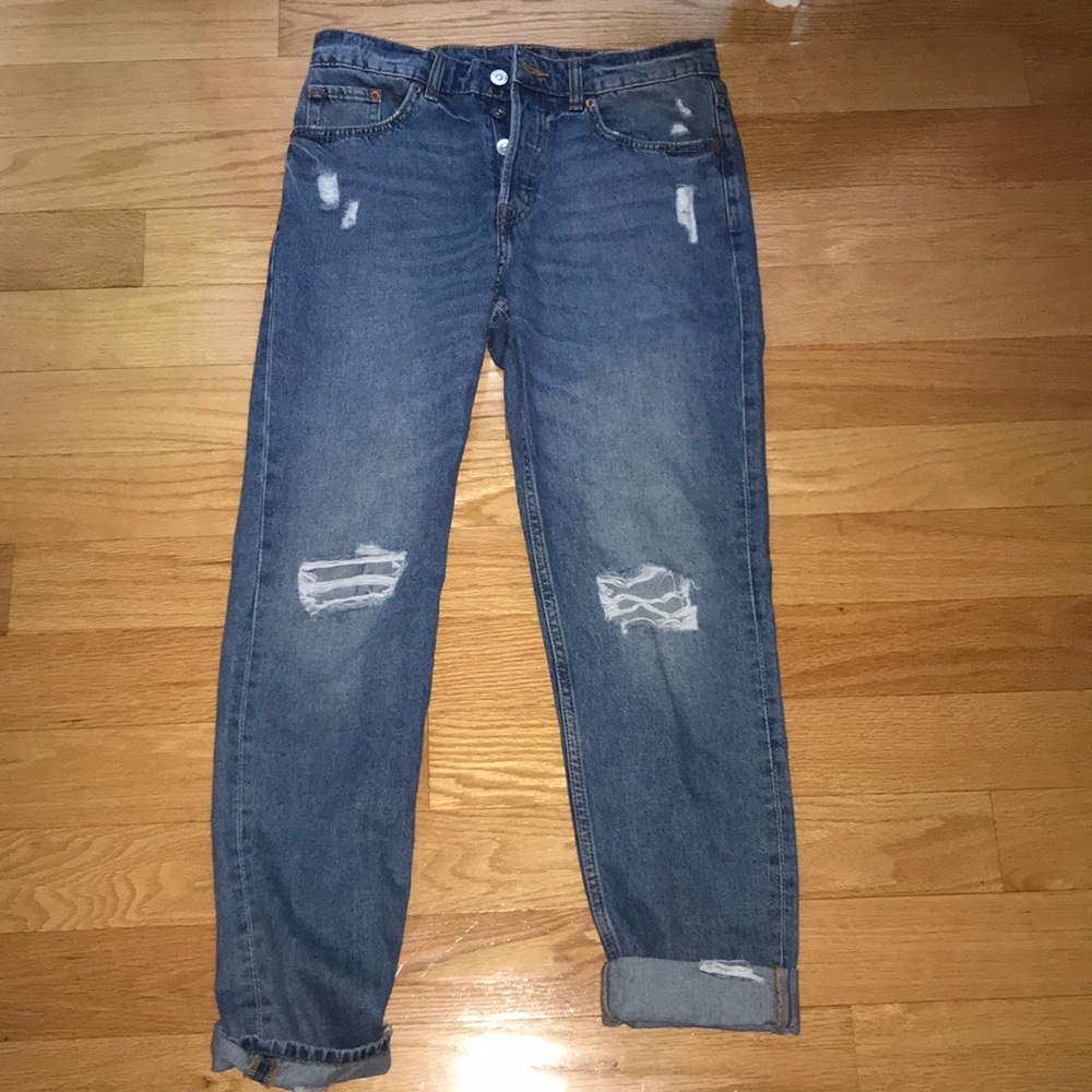 h&m boyfriend/mom ripped jeans